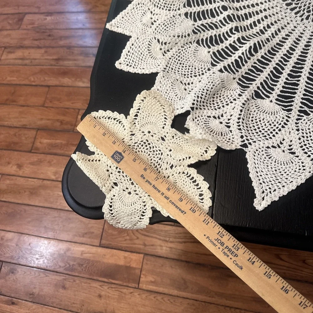 Cream Doily Crocheted 34 Inches Round Table Topper Vintage And 2 Small 11